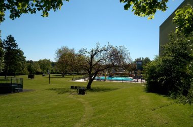 Liegewiese Freibad