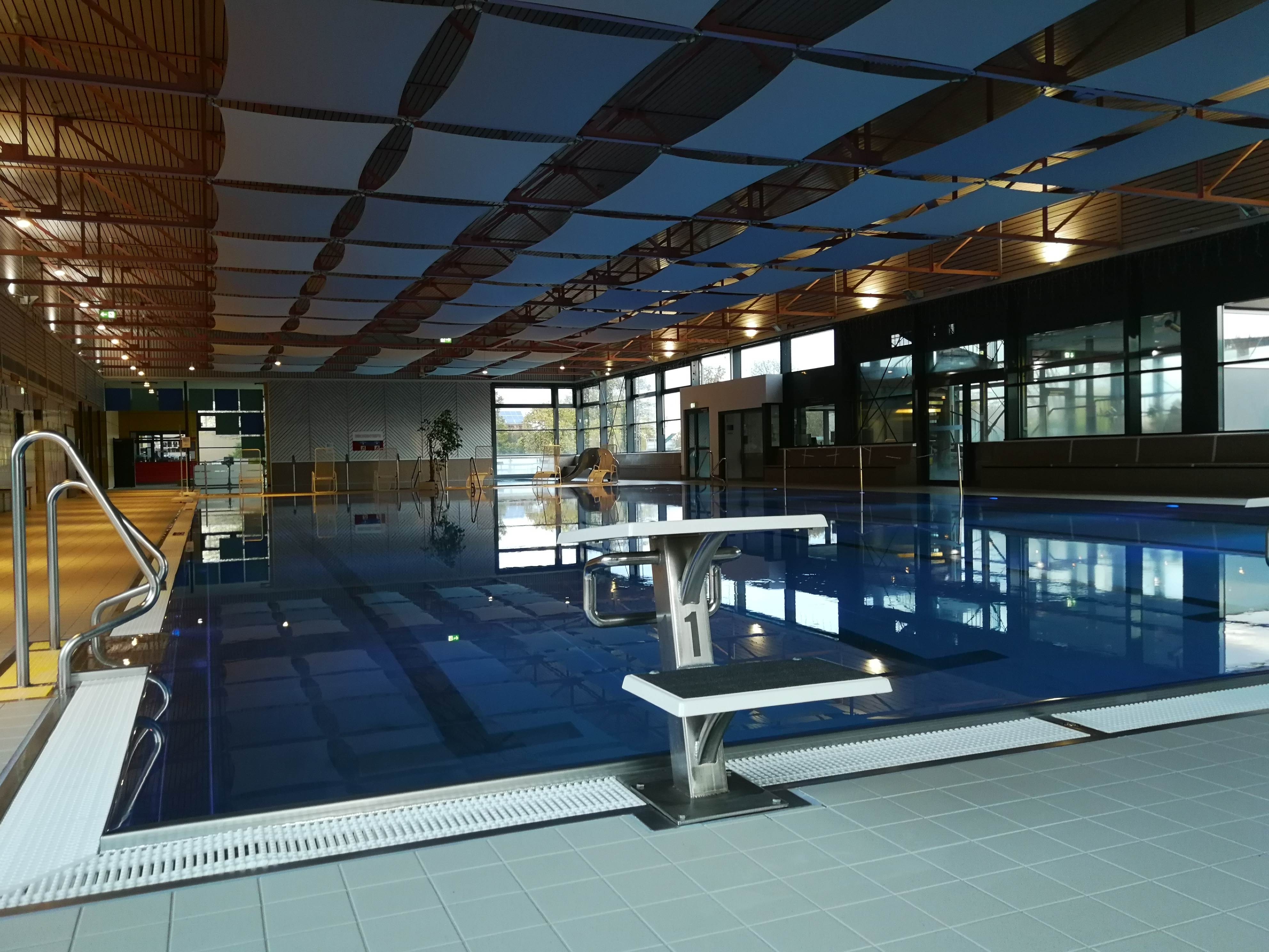 Hallenbad